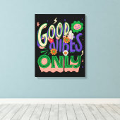 グッドビベスタイポグラフィ キャンバスプリント (インサイチュ (ウッドフロア))