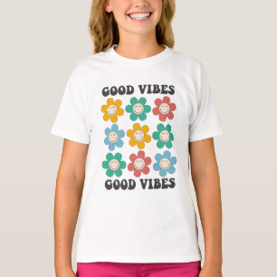 グッドビベスレトロカラフルデイジー花 Tシャツ