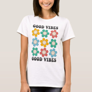 グッドビベスレトロカラフルデイジー花 Tシャツ