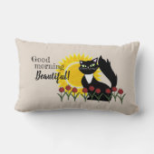 グッドモーニングビューティフル!太陽とチューリップを持つ猫 ランバークッション (裏面)