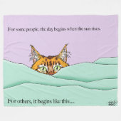 グッドモーニング大虐殺おもしろい猫 フリースブランケット (正面(横))