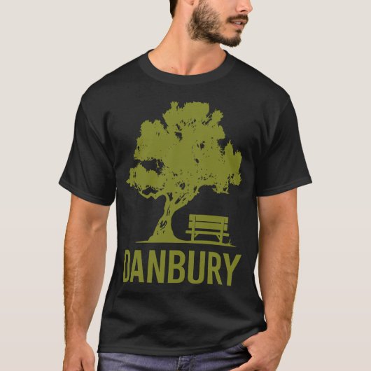 グッドモーメント – Danbury Tシャツ (正面)