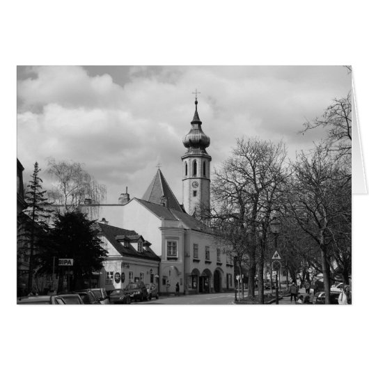 グラインジンガープファルキルシュ (正面横)