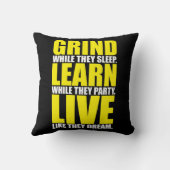 グライ学ン、ライブ – やる気を起こさせる クッション (裏面)