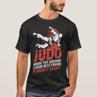 グラウンドはあなたの最悪の敵 武術空手アート Tシャツ