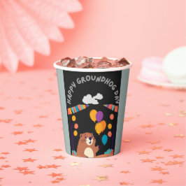 グラウンドホッグの日のお祝い：影か輝き？ 紙コップ