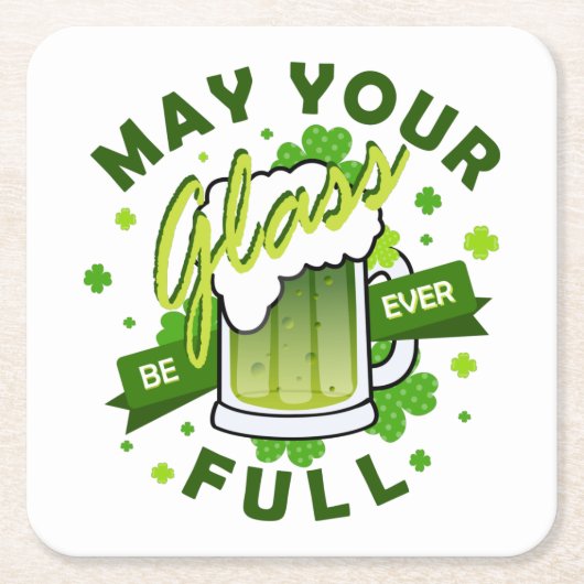 グラスに緑のシャムロックビールを満喫 スクエアペーパーコースター (正面)