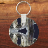 グラストンベリーの遺跡： www.AriesArtist.com キーホルダー (正面)