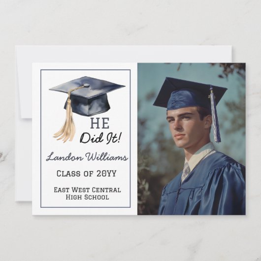 グラッドキャップ彼はそれを行った3写真卒業 案内状 (正面)