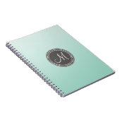 グラデーションで真新しい緑 ノートブック (右側)