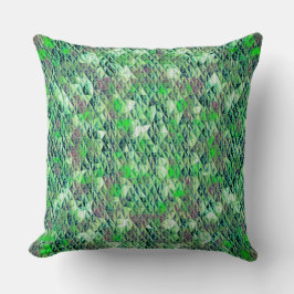 グラデーションのトーンを持つ緑がかった三角形のモザイク クッション