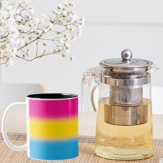 グラデーションのパンセクシャルプライドフラグカラフル- Pan Flag ツートーンマグカップ