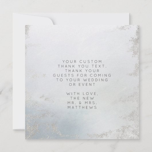 グラデーションほこりっぽい青い霜の付いた愛と感謝してい広場 サンキューカード (裏面)