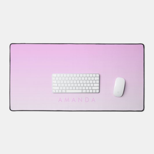 グラデーションモダンピンクのミニマリストのパーソナライズ デスクマット (キーボード&マウス)