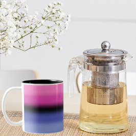 グラデーション全視覚プライドフラグ – 全視覚フラグ ツートーンマグカップ