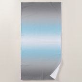 グラデーション減光プライドフラグ – Demiboyフラグ ビーチタオル (正面)