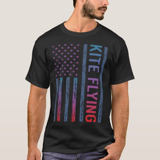 グラデーション フラグカイト フライング Tシャツ (正面)