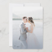 グラデーションDusty BlueとGreenとScript Photo結婚's セーブザデート (裏面)