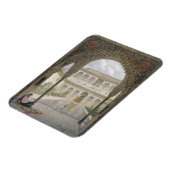 グラナダ州アルハンブラのアルバカ州裁判所。 マグネット (左側)