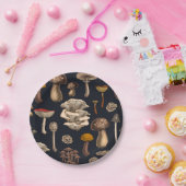 グラファイトブラックの野生のキノコ ペーパープレート (パーティー)