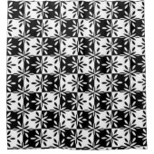 グラフィックな白黒の幾何学模様 シャワーカーテン (正面)