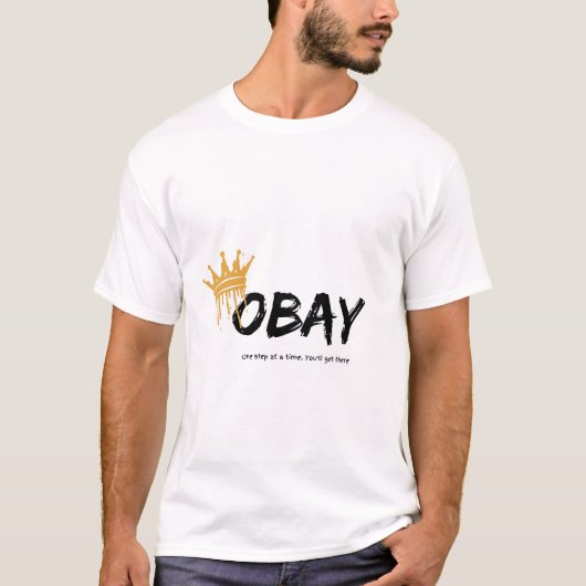 グラフィックはっきりしたメンズTシャツ「OBAY」 Tシャツ (正面)