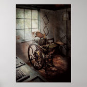 グラフィックアーティスト – 謙虚な印刷機 ポスター (正面)