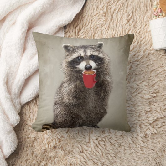 グラフィックアートおもしろいラクーンがコーヒーユーモアを飲む クッション (ブランケット)