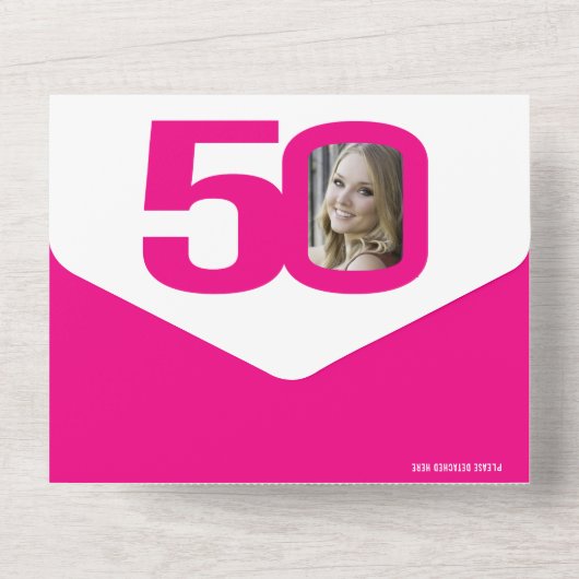 グラフィックピンクの白4枚の写真50th Birthday party オールインワン招待状 (裏面)