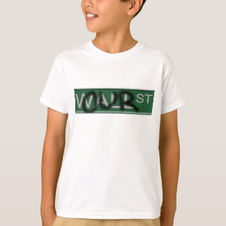 グラフィティを占める Tシャツ