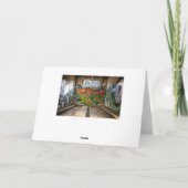 グラフィティアート遺棄建物誕生日カード カード (裏面)