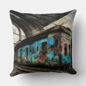 グラフィティアーバン通りアートで廃車 クッション (裏面)