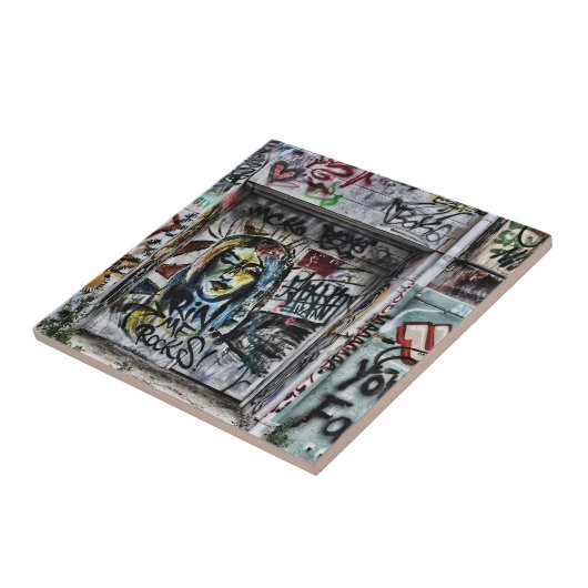 グラフィティクールアモダンーバン通りアート タイル (側面)