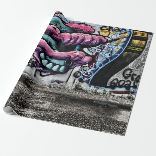 グラフィティグレーピンクスカルアーバン通りウォールアート ラッピングペーパー (アンロールド)