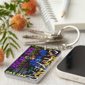 グラフィティスタイル繰り返し猫の年2023モノグラムK キーホルダー (正面右)