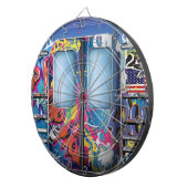 グラフィティ地下鉄。 ダーツボード (正面右)