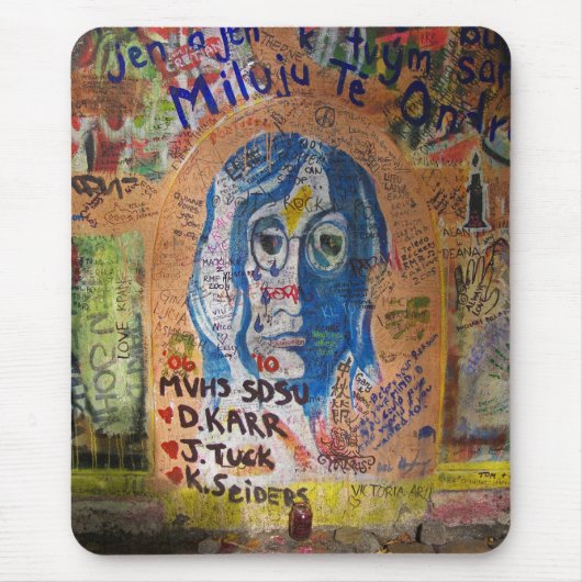 グラフィティ – プラハ マウスパッド (正面)