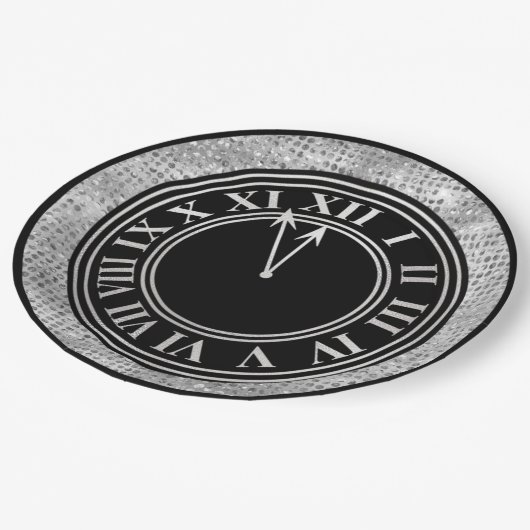 グラマラスなシルバーダイヤモンド新年の時計 ペーパープレート (アングル)