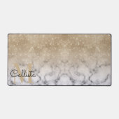 グラマラス金ゴールドグリッターホワイトマーブルモノグラム デスクマット (正面)