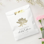 グラマラス金ゴールドホワイトロータスフローラブライダルシャワー フェイバーバッグ (封をした状態)
