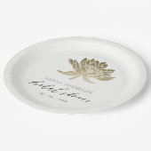 グラマラス金ゴールドホワイトロータスフローラブライダルシャワー ペーパープレート (アングル)