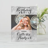 グラマリーシルバーグリッターシークンズフォト誕生日 招待状 (スタンド正面)