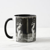 グラマリービキニセクシー女性ヴィンテージピンアップガール マグカップ (左)