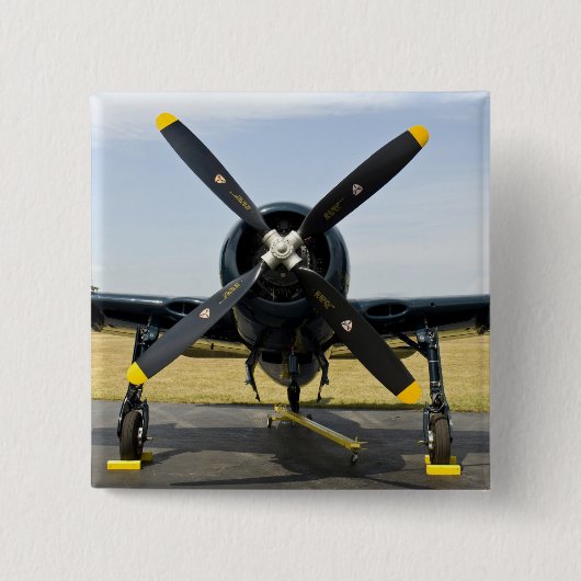 グラマン F8F ベアキャット 海軍空母戦闘機 オン 缶バッジ (正面)