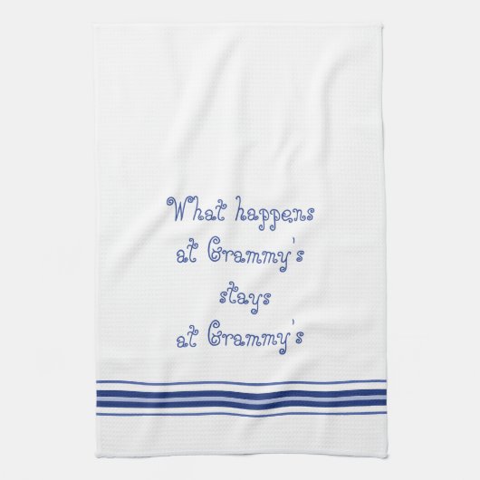 グラミーがグラミーの家に留まったときに起こること キッチンタオル (縦)