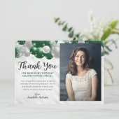 グラムエメラルドグリーンバルーングリッターフォト誕生日 サンキューカード (スタンド正面)