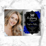 グラムシルバーブラック王室のブルーフォト50誕生日 招待状<br><div class="desc">エレガントフローラ50歳のフェミニン誕生日の招待状と写真。グラムデザインフェイク銀。青色の王室のバラ、スクリプトフォント、紙吹雪を備えている。大人スタイリッシュのお祝いパーティーに最適。独自の詳細でパーソナライズどんなカスタマイズ年でもいい！印刷されたZazzle招待状または即時ダウンロードのデジタル印刷可能なテンプレート。</div>