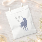 グラムパープルガーリーユニコーングリッター フェイバーバッグ (クリップ留めされた状態)