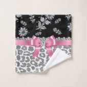 グラムピンクボウ – グレーヒョウ – シルバーフローラのキラキラ バスタオルセット (ウォッシュタオル)