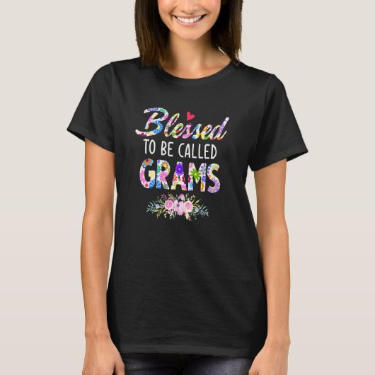 グラム賛美フラワースタイルと呼ばれる Tシャツ (正面)